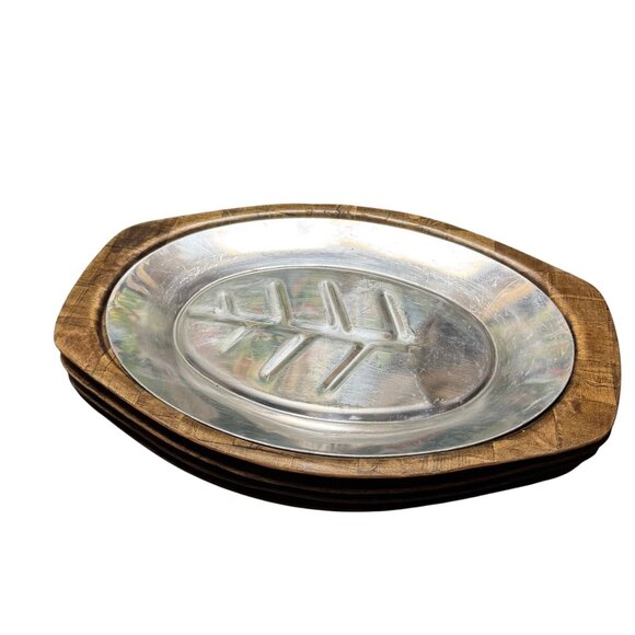 Vintage Sizzling Steak Single Serving‎ Platter Wooden Trivet Aluminum Plate - Picture 2 of 5